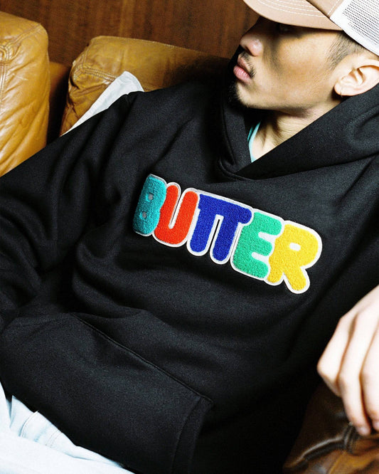 Butter Goods Rounded Chenille Applique Pullover - Black - Crowdless
