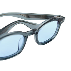 Akila Ceres - 2529 33 22 - Crowdless