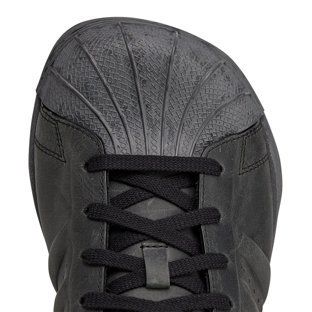 adidas AVAVAV Superstar - Carbon - Crowdless