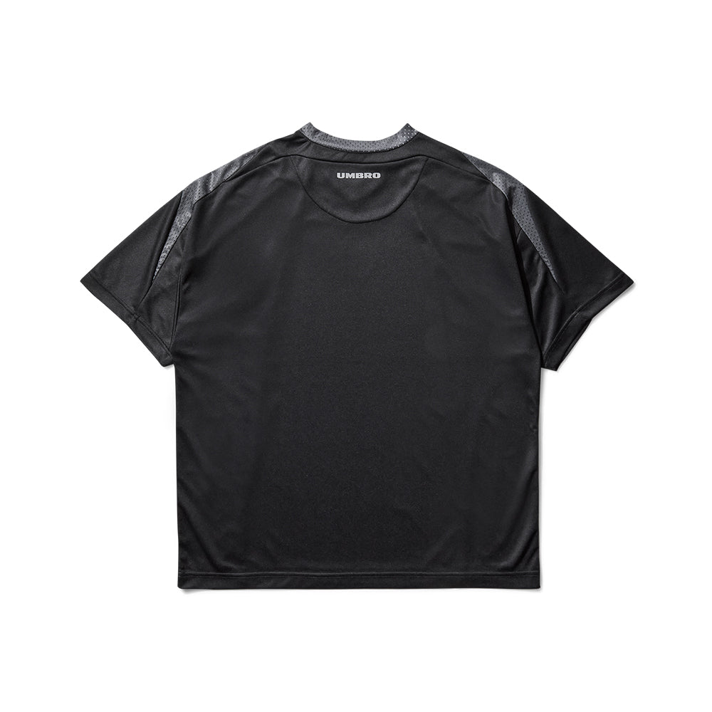 Umbro Training 08 10 T-Shirt - Black - Crowdless