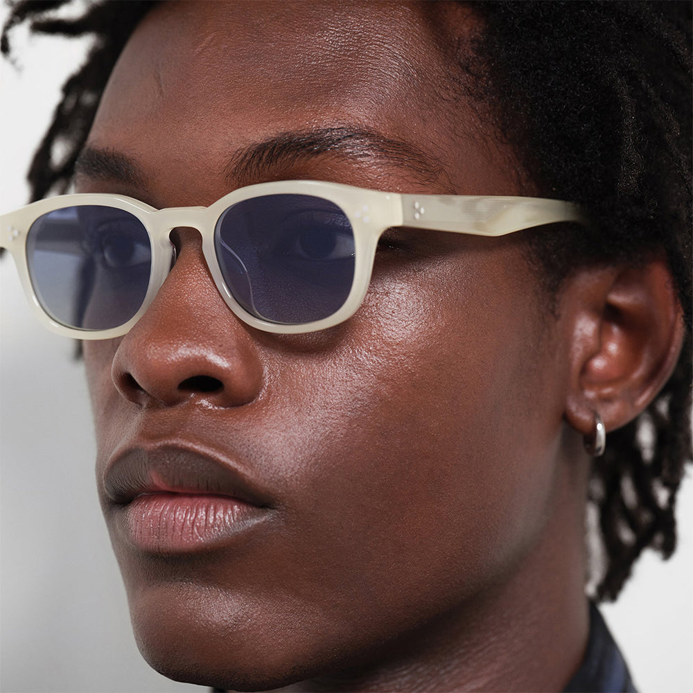 Akila Atria - 2530 79 25 - Crowdless