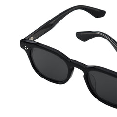 Akila Atria - 2530 01 01 - Crowdless