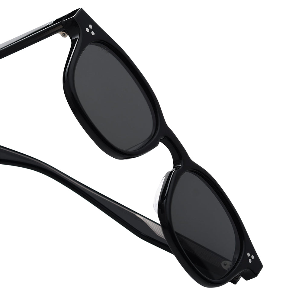 Akila Atria - 2530 01 01 - Crowdless