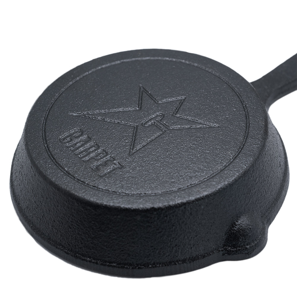 Carpet Company C-Star Cast Iron Egg Skillet - Black - Crowdless