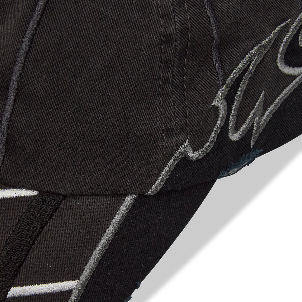 Umbro Goalkeeper Cap - Dark Grey - Crowdless