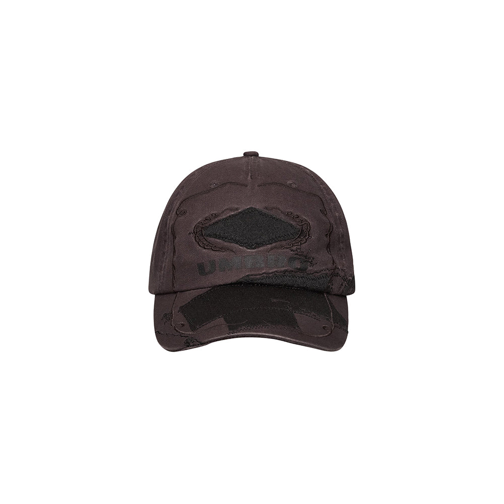 Umbro Censored Cap in dark grey, featuring an adjustable strap and embroidered logo on the front