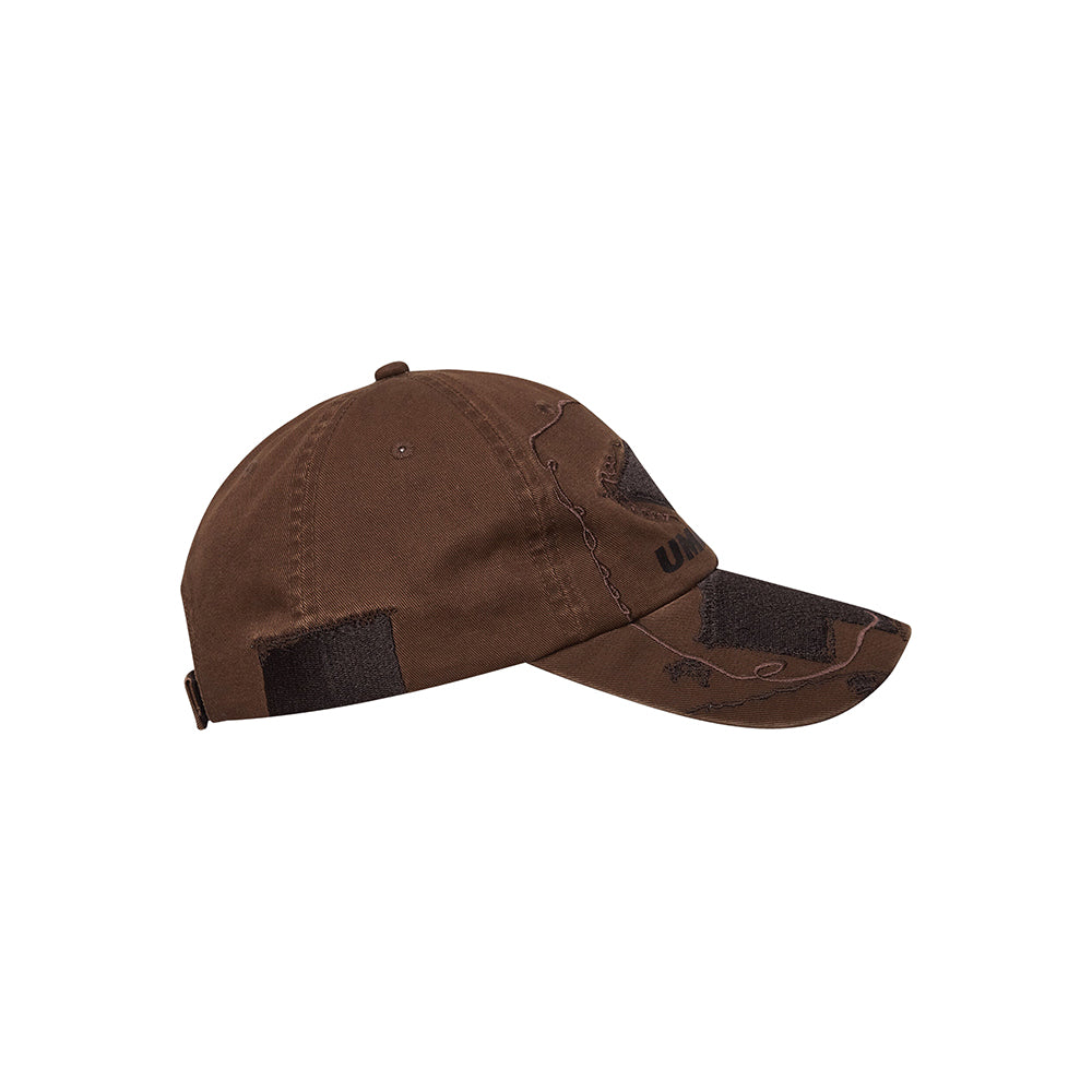 Umbro Censored Cap in brown olive, adjustable headwear with embroidered logo and curved brim