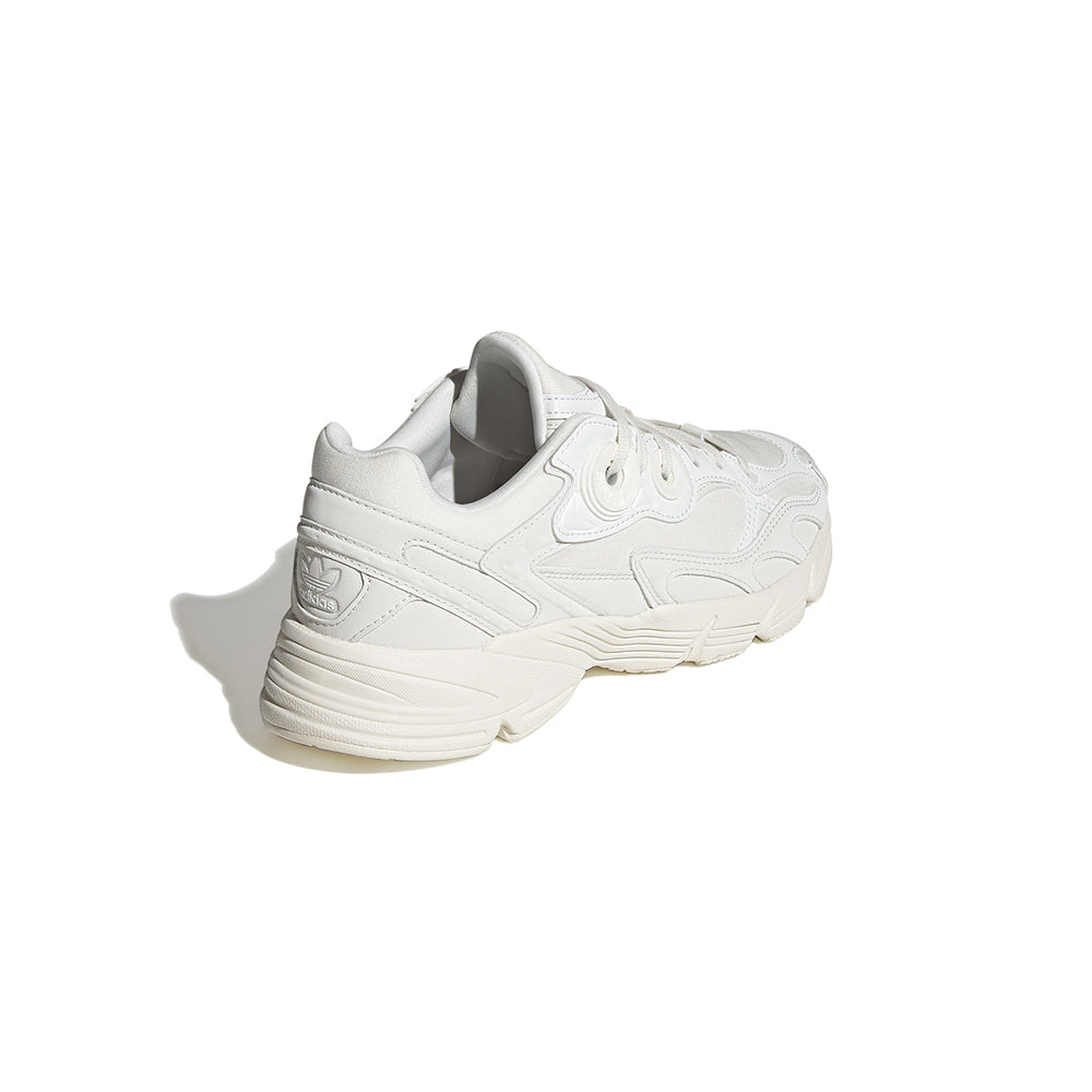 adidas Adidas Astir W - Cloud White - Crowdless